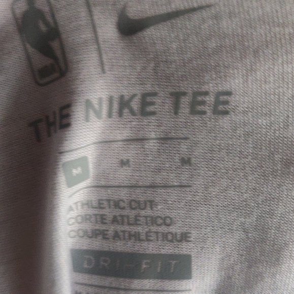 Nike NBA tee - Picture 2 of 3